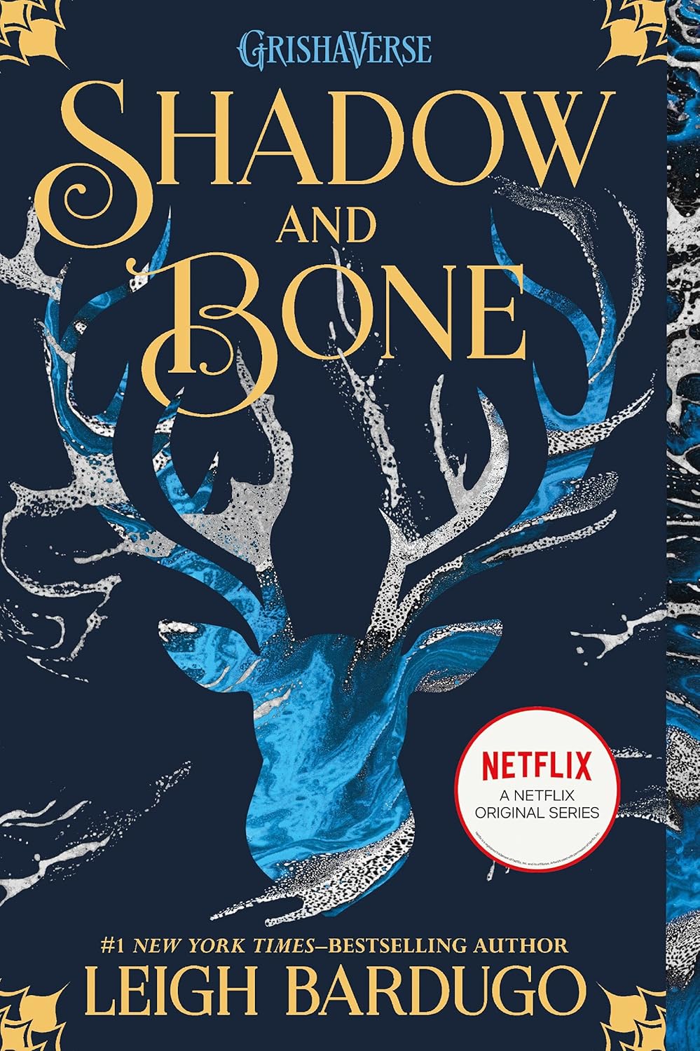 Shadow and Bone - Leigh Bardugo